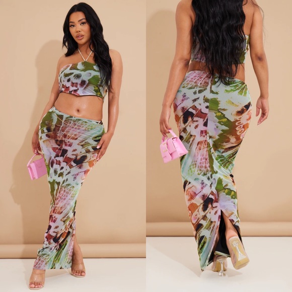 Mesh Overlay Low Rise Skirt - Picture 2 of 3